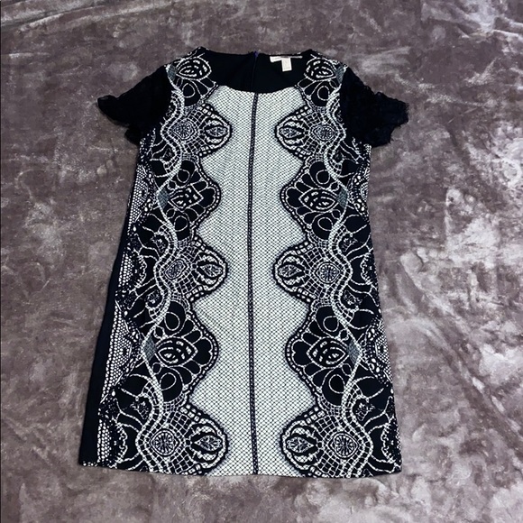 Lola printed Lace Dress - Picture 1 of 5